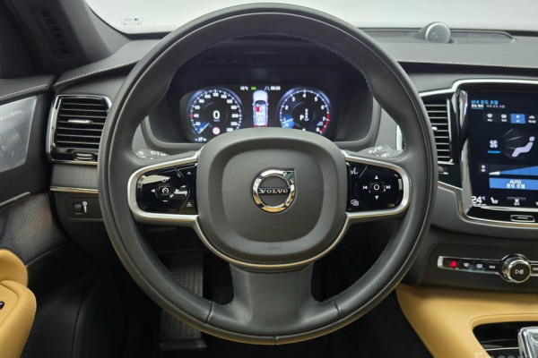 2021 Volvo XC90 с пробегом 51 634 км