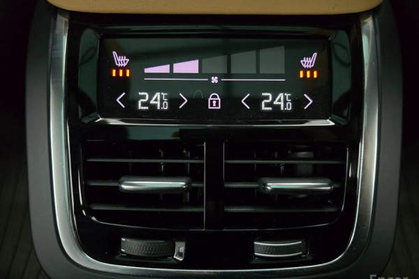 2021 Volvo XC90 с пробегом 51 634 км