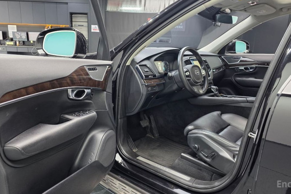 2016 Volvo XC90 с пробегом 99 321 км