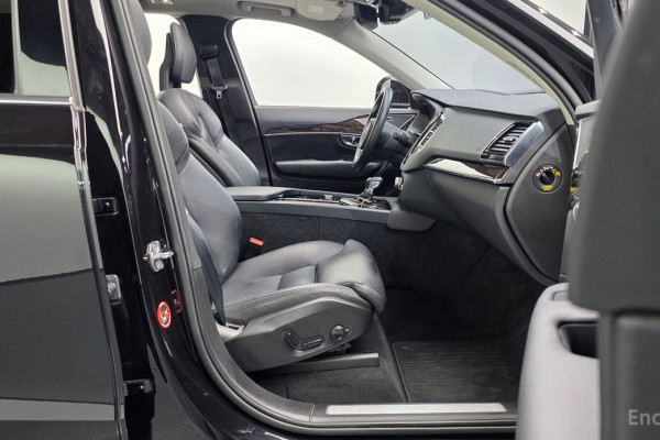 2016 Volvo XC90 с пробегом 99 321 км