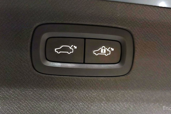 2016 Volvo XC90 с пробегом 99 321 км