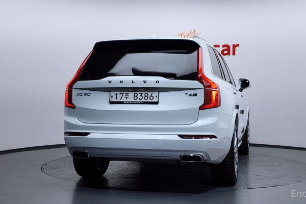 2019 Volvo XC90 с пробегом 99 888 км