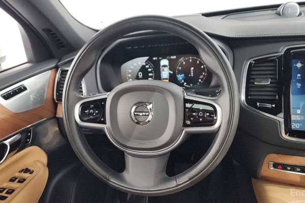 2019 Volvo XC90 с пробегом 99 888 км