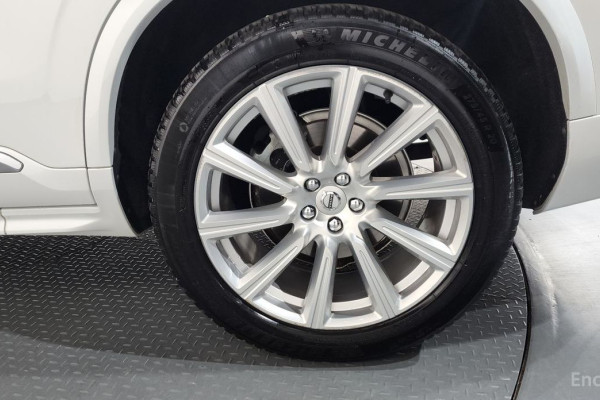 2019 Volvo XC90 с пробегом 99 888 км
