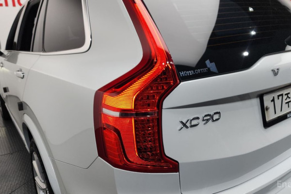 2019 Volvo XC90 с пробегом 99 888 км