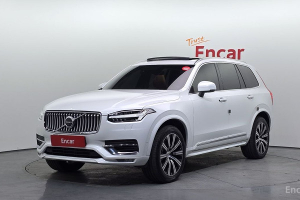 2020 Volvo XC90 с пробегом 73 137 км