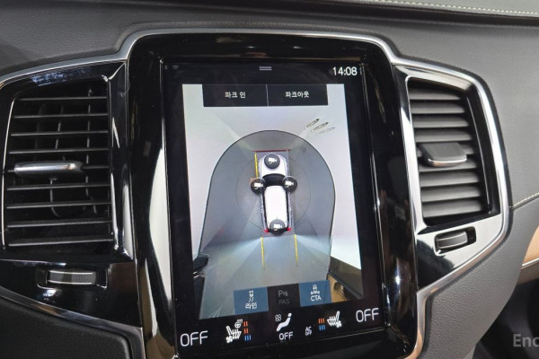 2020 Volvo XC90 с пробегом 73 137 км