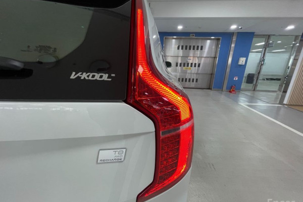2024 Volvo XC90 с пробегом 21 261 км