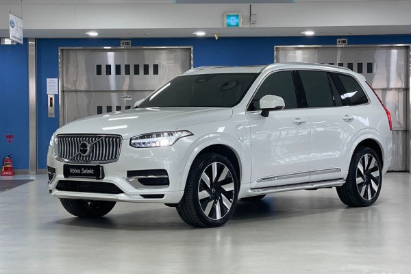 2024 Volvo XC90 с пробегом 21 261 км