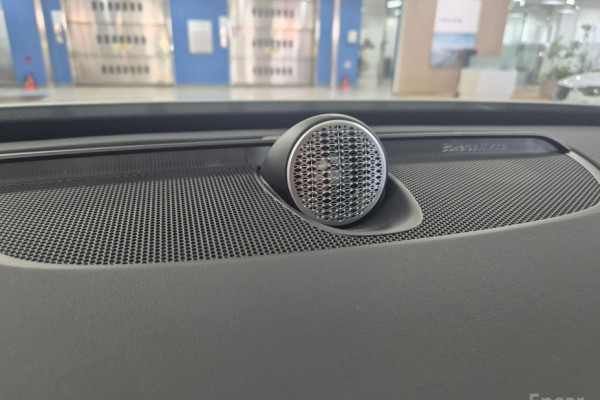 2025 Volvo XC90 с пробегом 6 243 км