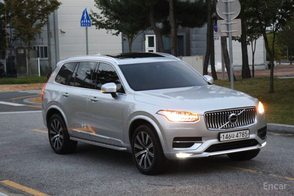 2020 Volvo XC90 с пробегом 200 173 км