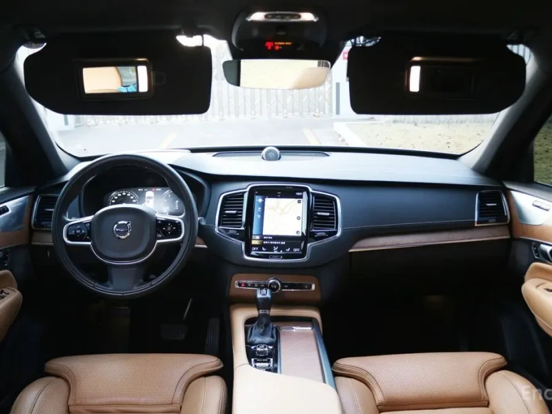 2020 Volvo XC90 с пробегом 200 173 км