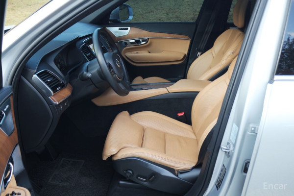 2020 Volvo XC90 с пробегом 200 173 км