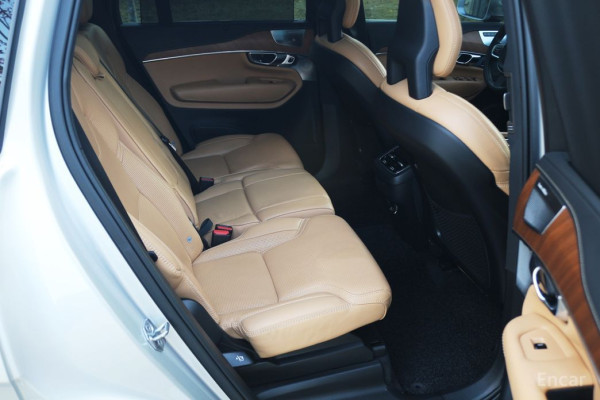 2020 Volvo XC90 с пробегом 200 173 км