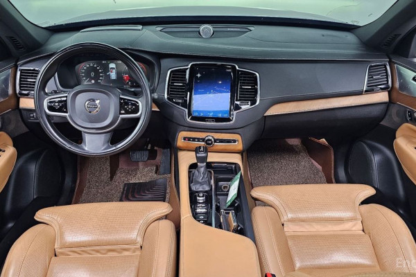 2019 Volvo XC90 с пробегом 200 770 км