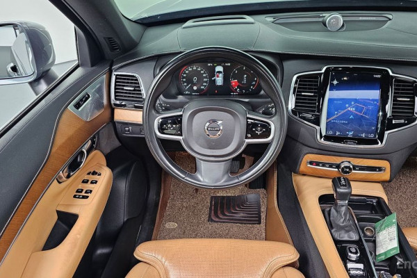 2019 Volvo XC90 с пробегом 200 770 км