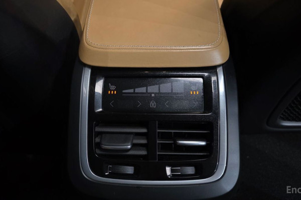 2018 Volvo XC90 с пробегом 131 772 км