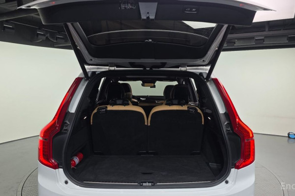 2018 Volvo XC90 с пробегом 131 772 км