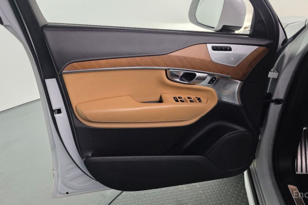 2018 Volvo XC90 с пробегом 131 772 км