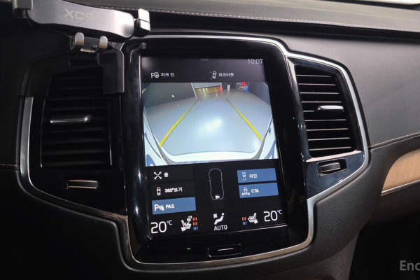 2018 Volvo XC90 с пробегом 131 772 км