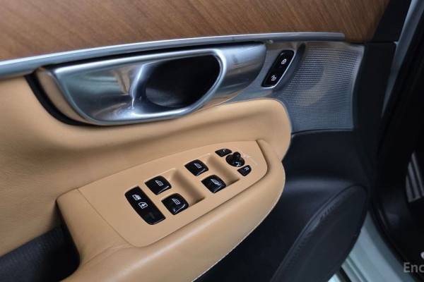 2018 Volvo XC90 с пробегом 131 772 км