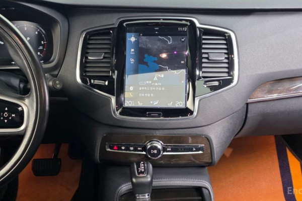 2017 Volvo XC90 с пробегом 95 368 км