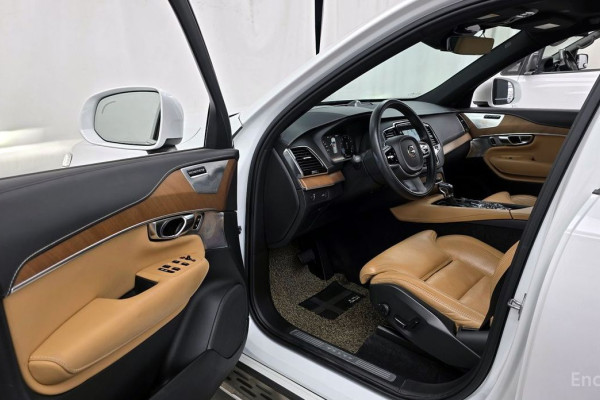 2018 Volvo XC90 с пробегом 203 477 км