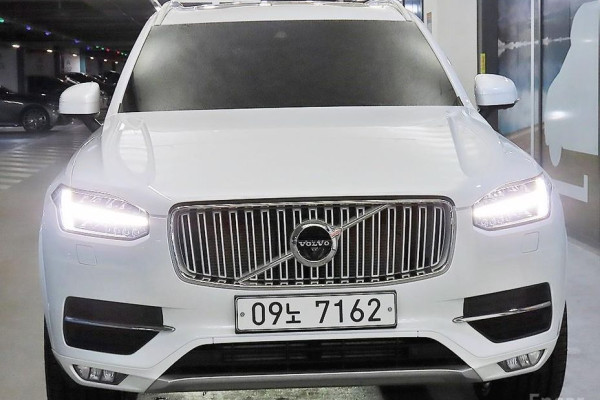 2018 Volvo XC90 с пробегом 92 544 км