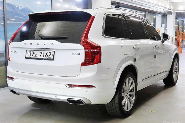 2018 Volvo XC90 с пробегом 92 544 км