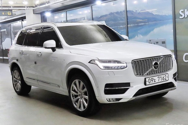 2018 Volvo XC90 с пробегом 92 544 км