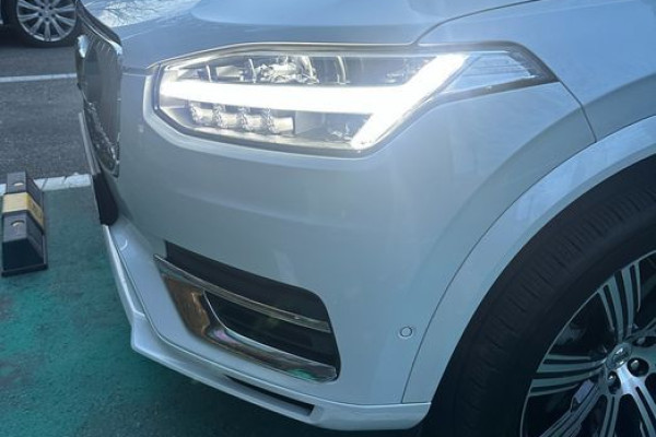 2022 Volvo XC90 с пробегом 54 000 км