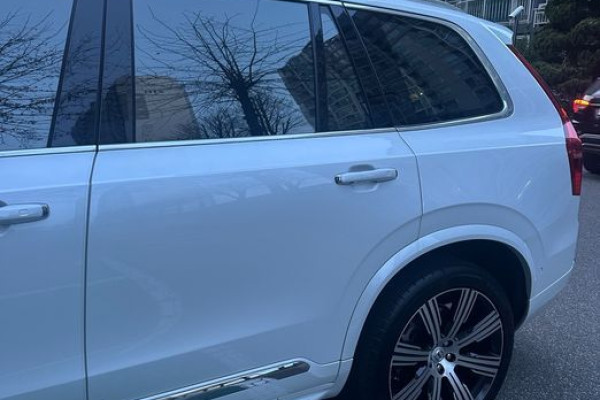 2022 Volvo XC90 с пробегом 54 000 км