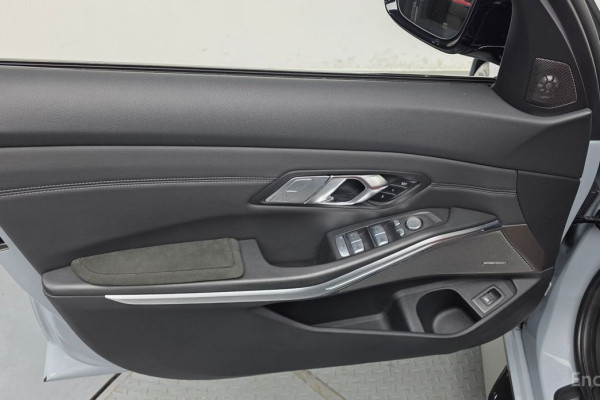 2023 BMW M3 с пробегом 60 607 км