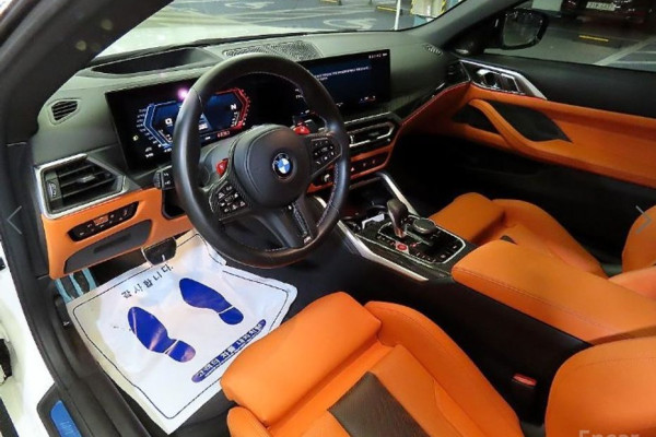 2023 BMW M4 с пробегом 11 500 км