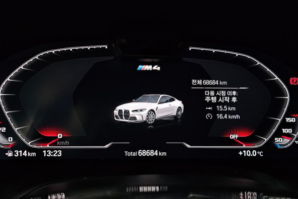 2023 BMW M4 с пробегом 68 700 км