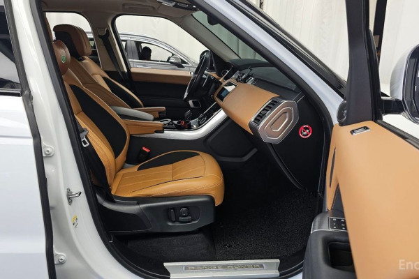 2022 Land Rover Range Rover Sport с пробегом 30 653 км