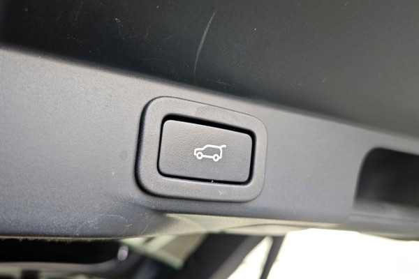 2022 Land Rover Range Rover Sport с пробегом 30 653 км