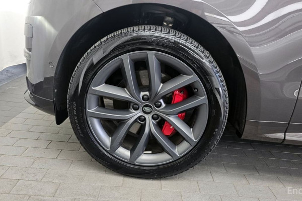 2023 Land Rover Range Rover Sport с пробегом 26 935 км