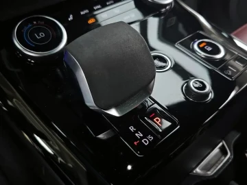 2023 Land Rover Range Rover Sport с пробегом 26 935 км
