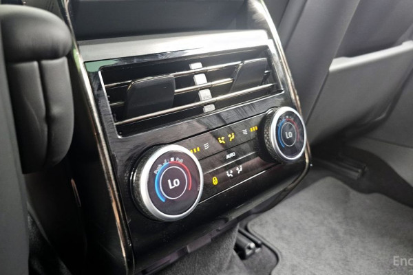 2023 Land Rover Range Rover Sport с пробегом 26 935 км