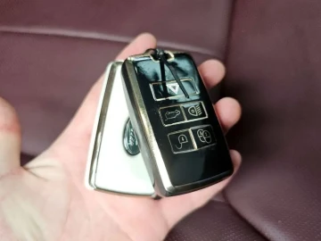 2023 Land Rover Range Rover Sport с пробегом 26 935 км
