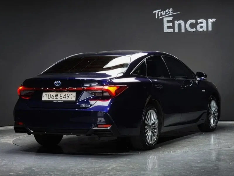2021 Toyota Avalon с пробегом 44 492 км
