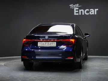 2021 Toyota Avalon с пробегом 44 492 км