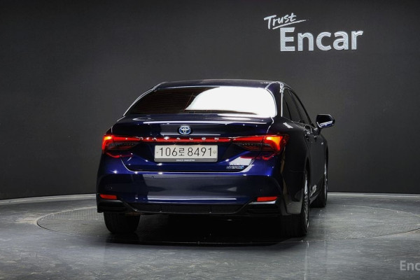 2021 Toyota Avalon с пробегом 44 492 км