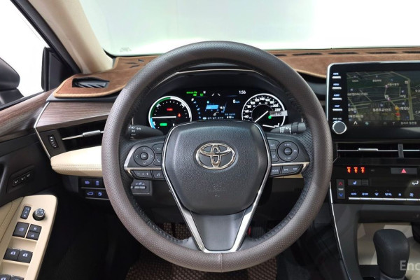 2022 Toyota Avalon с пробегом 9 977 км