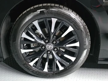 2024 Toyota Alphard с пробегом 2 793 км