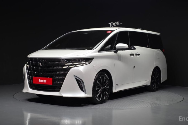 2024 Toyota Alphard с пробегом 11 724 км