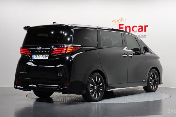 2023 Toyota Alphard с пробегом 55 817 км