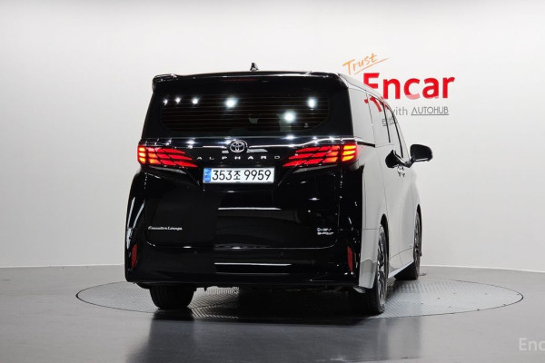 2023 Toyota Alphard с пробегом 55 817 км