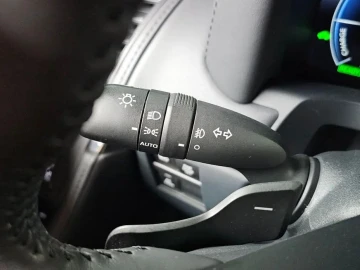2023 Toyota Alphard с пробегом 55 817 км